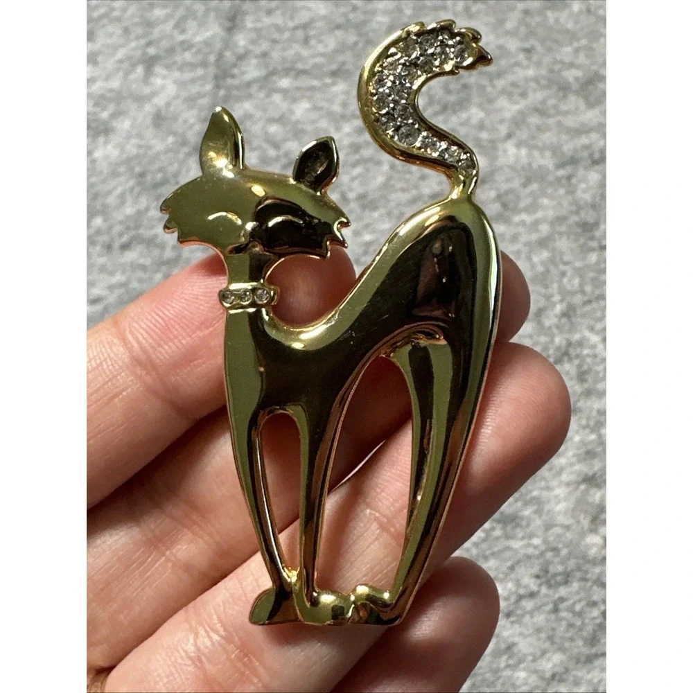1980s Cat Kitten Kitty Rhinestone Vintage Figural Pin Brooch